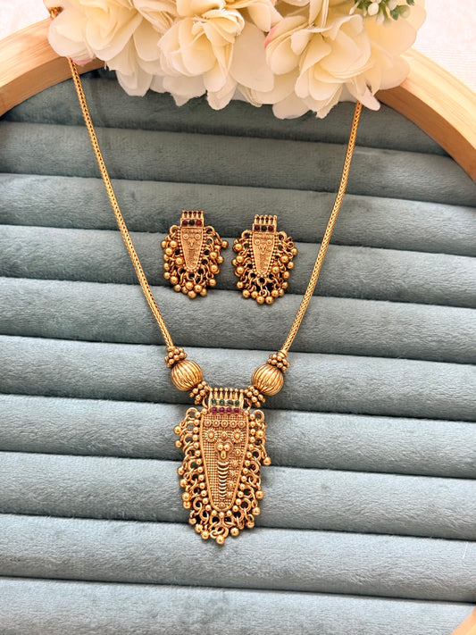 Nettipattam Pendant Chain Onam Collections