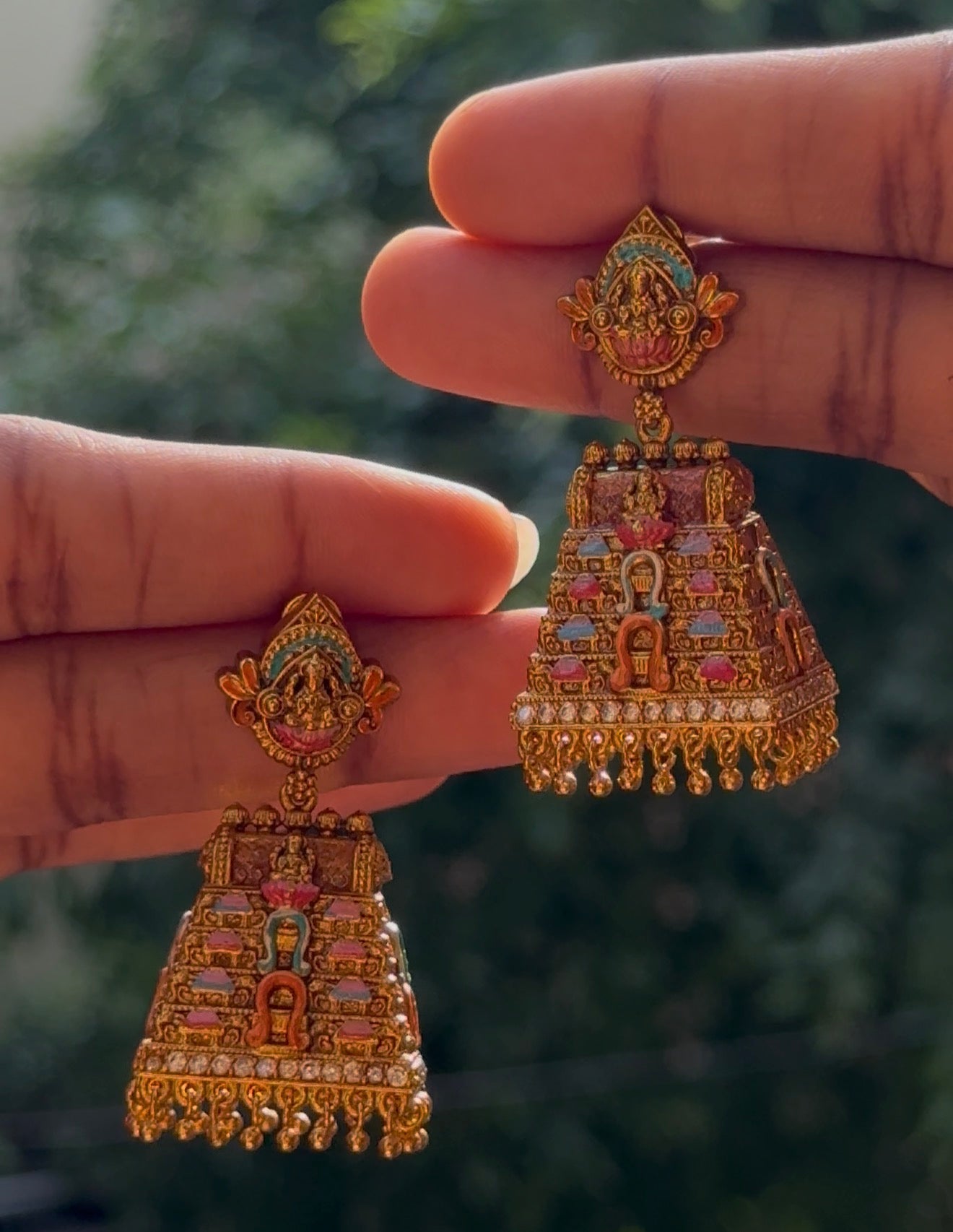 Gopura Jumkha - enamel painted