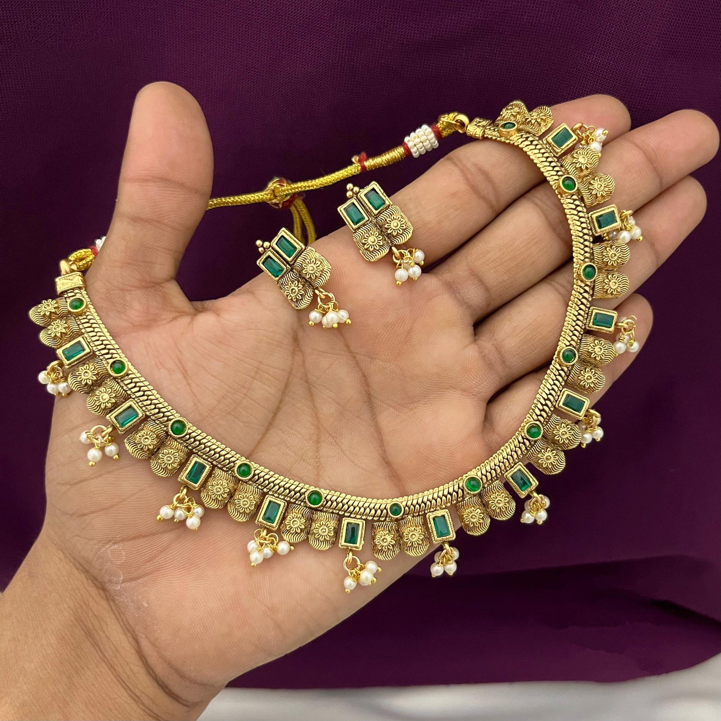 Premium quality stoned necklace
