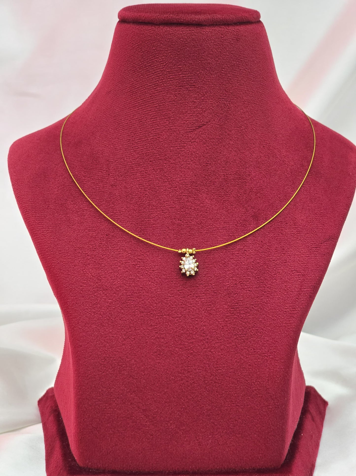 Designer invisible necklace TE1331