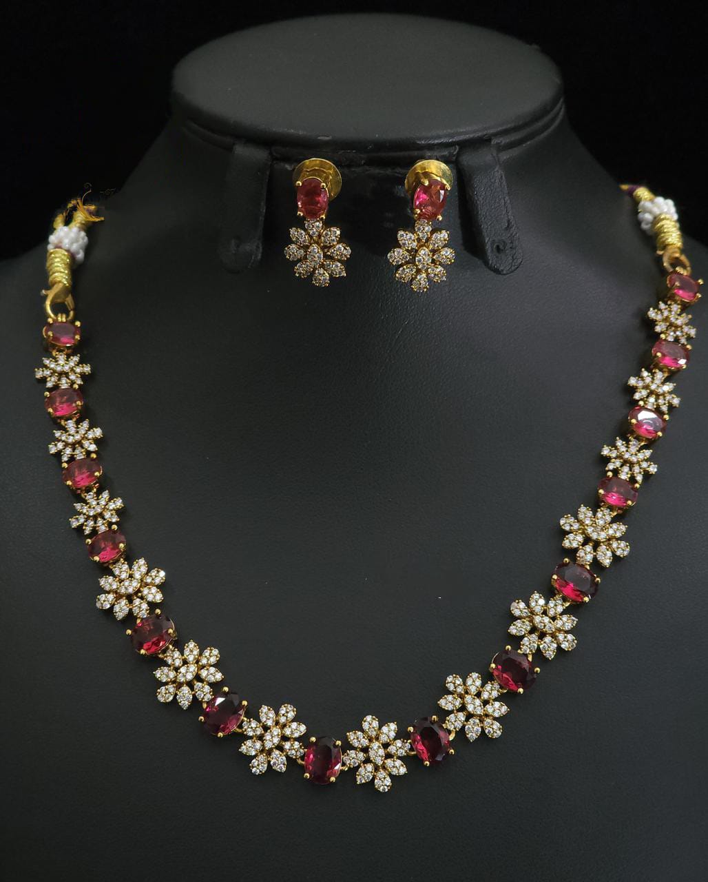 AD stone Necklace