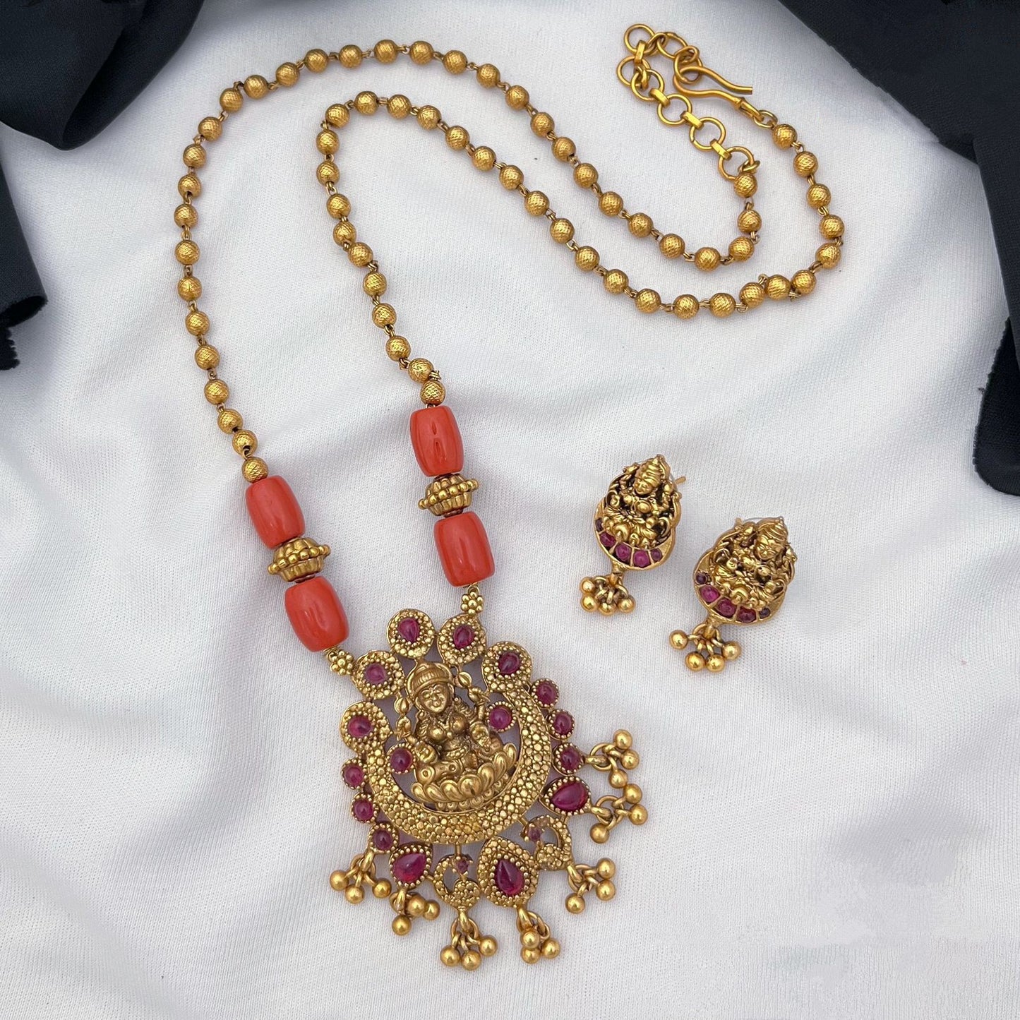 Matte Finish Coral beads long chain