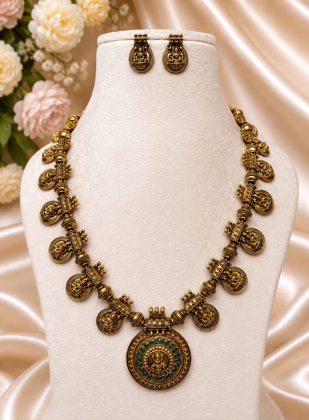 Bridal royal Kasi mala perfect for any occasion