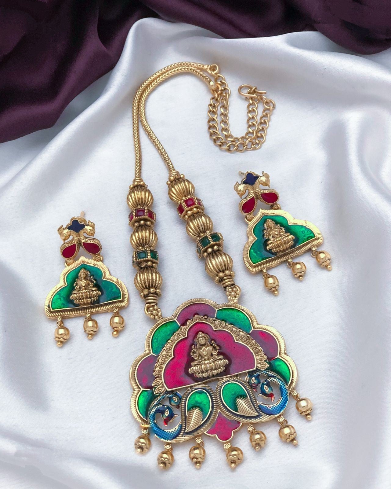 New vibrant antique haram