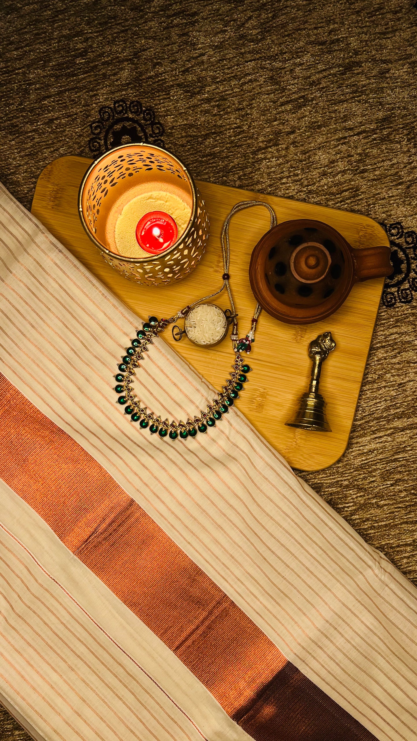 Kupram Kerala Set Saree - lines design copper kasavu