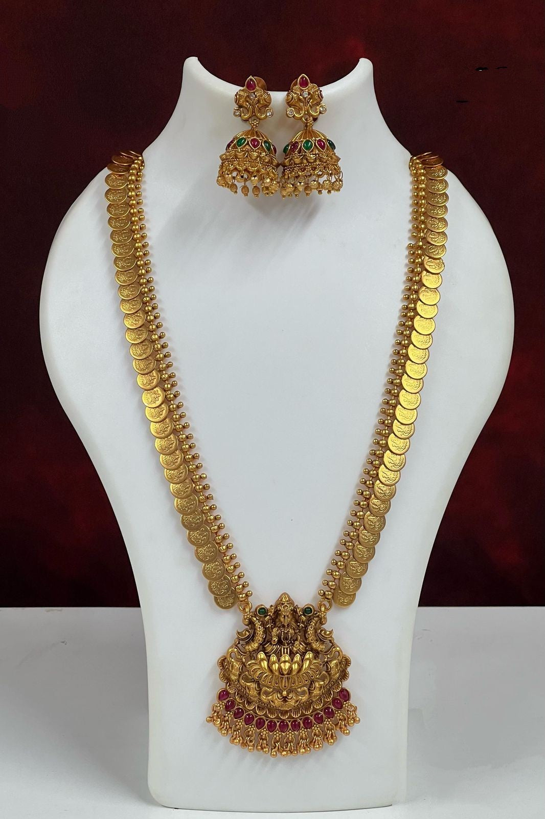 Kasi haram with goddess Lakshmi pendant