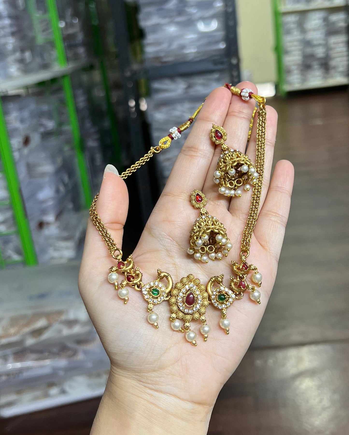 Choker with jhumka