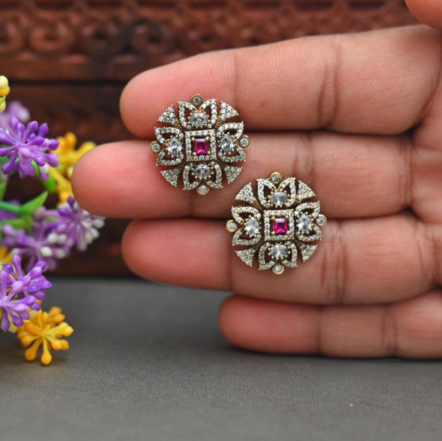 Ear Studs-TE2017