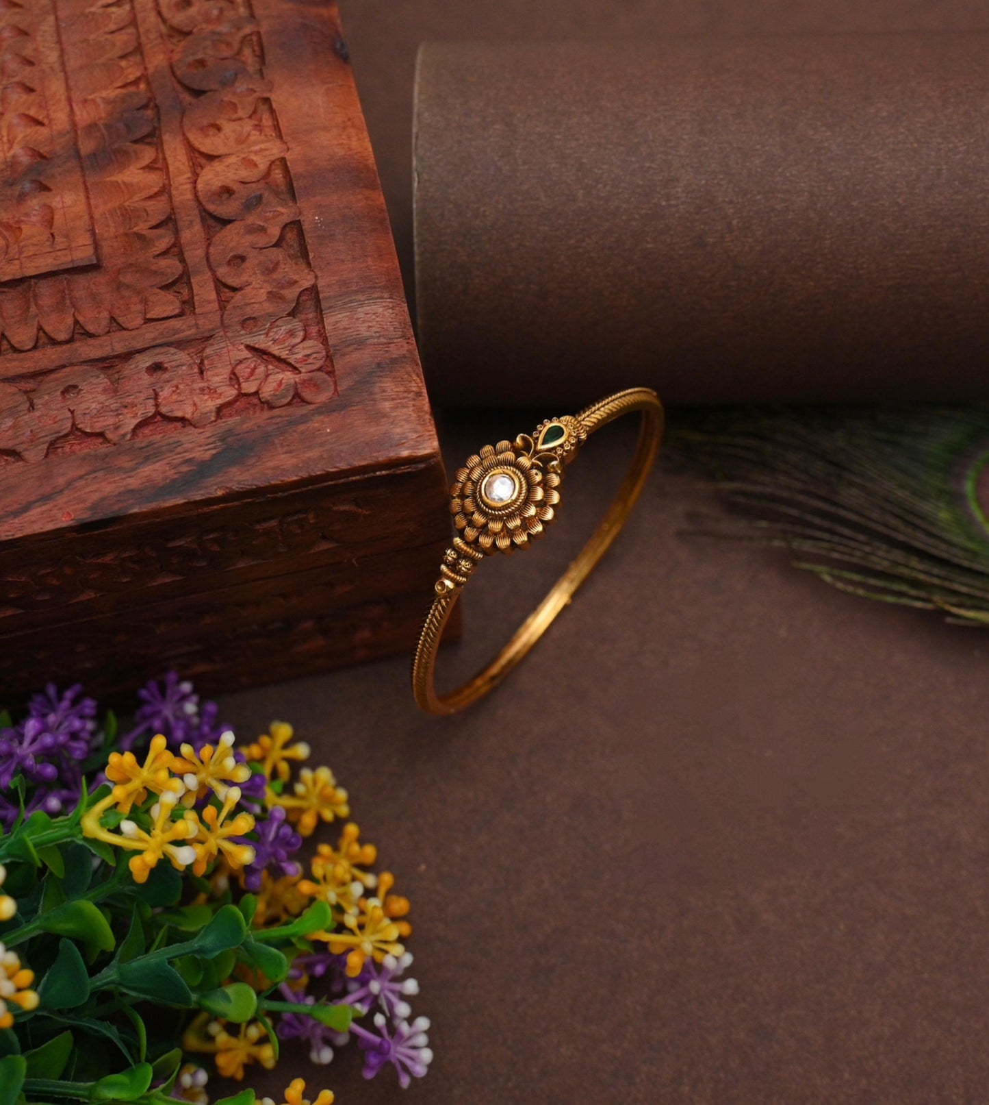 Antique Kada