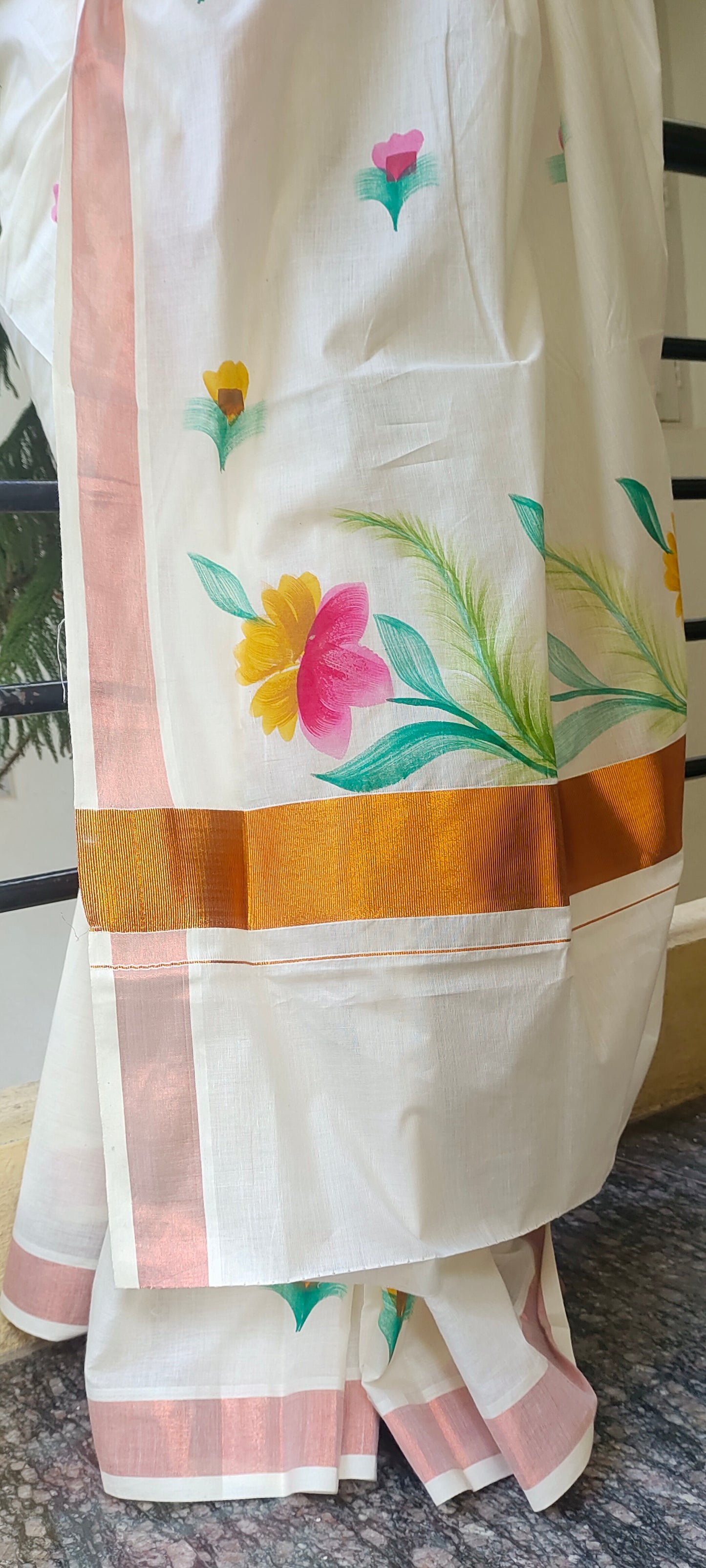 Mandhara floral printed set saree