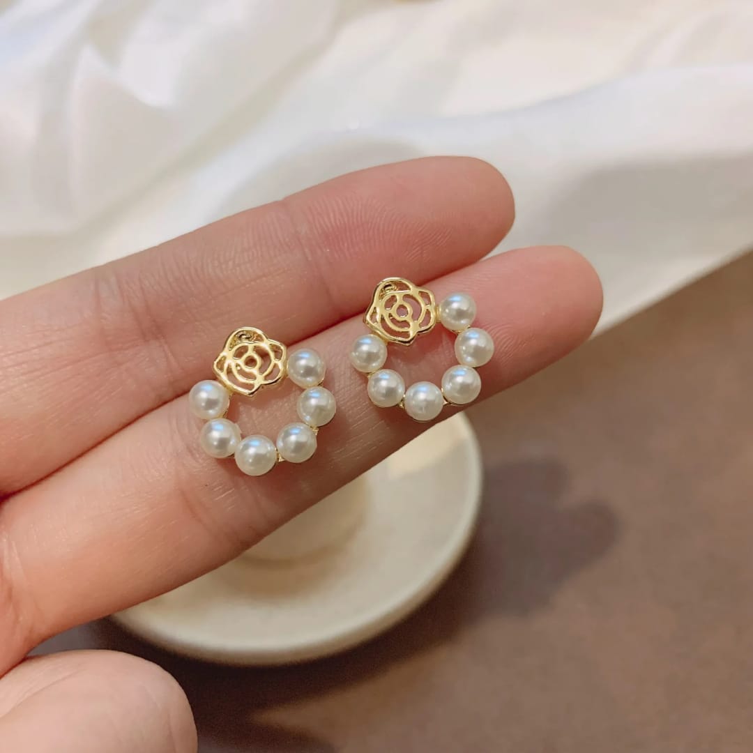 Pearl earrings korean style