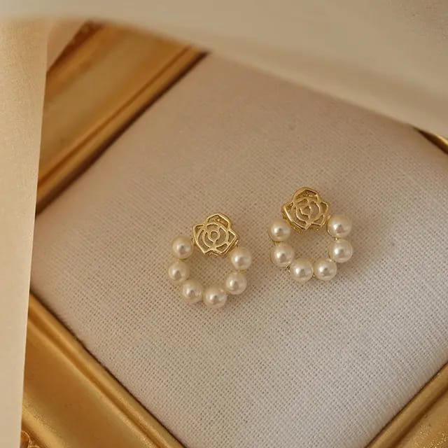 Pearl earrings korean style