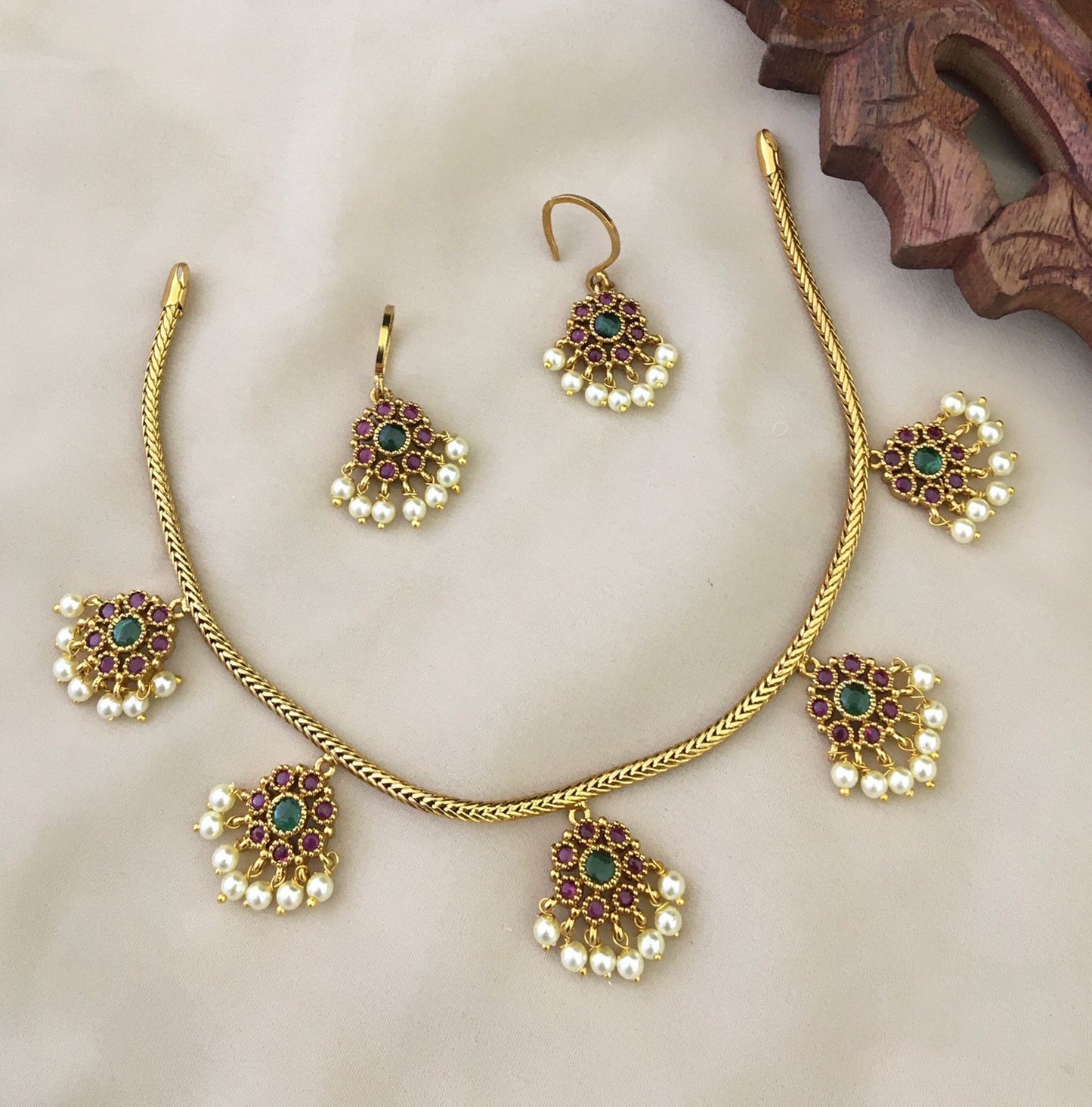 Multi Floral necklace