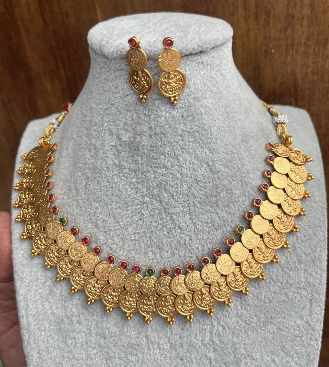 Kashi Necklace Onam Collections