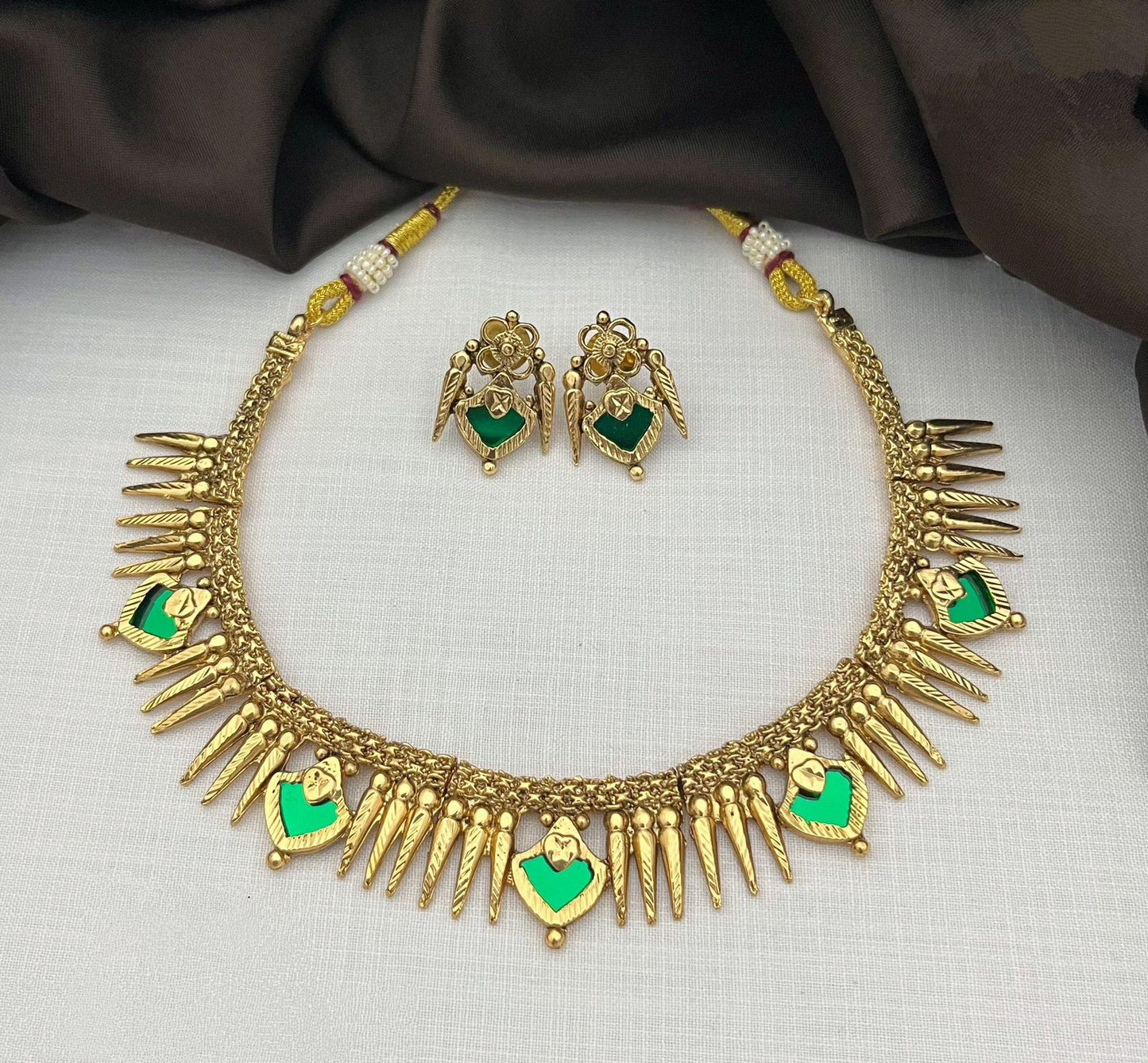 Beautiful Palakka Necklace-TE1316