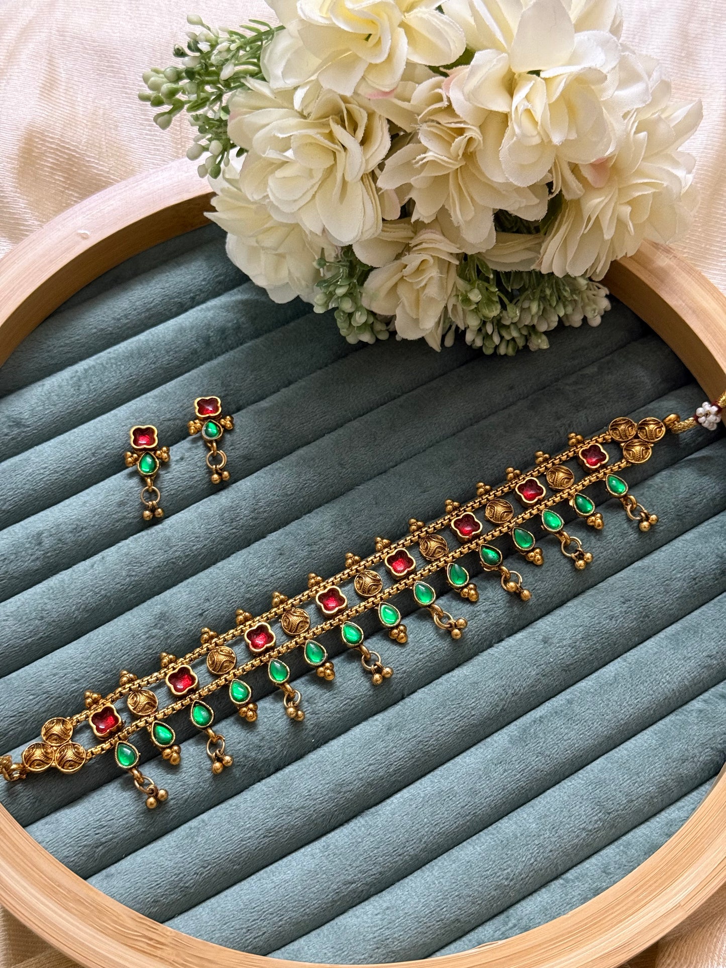 Chocker Onam Collections