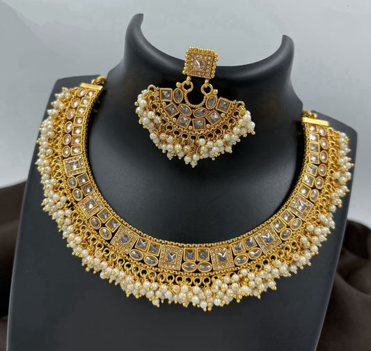 Simple polki clustered pearl choker necklace set with jumkha