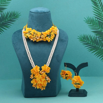 Yellow Color Synthetic Rose Floral Bridal Haldi Set TE1243