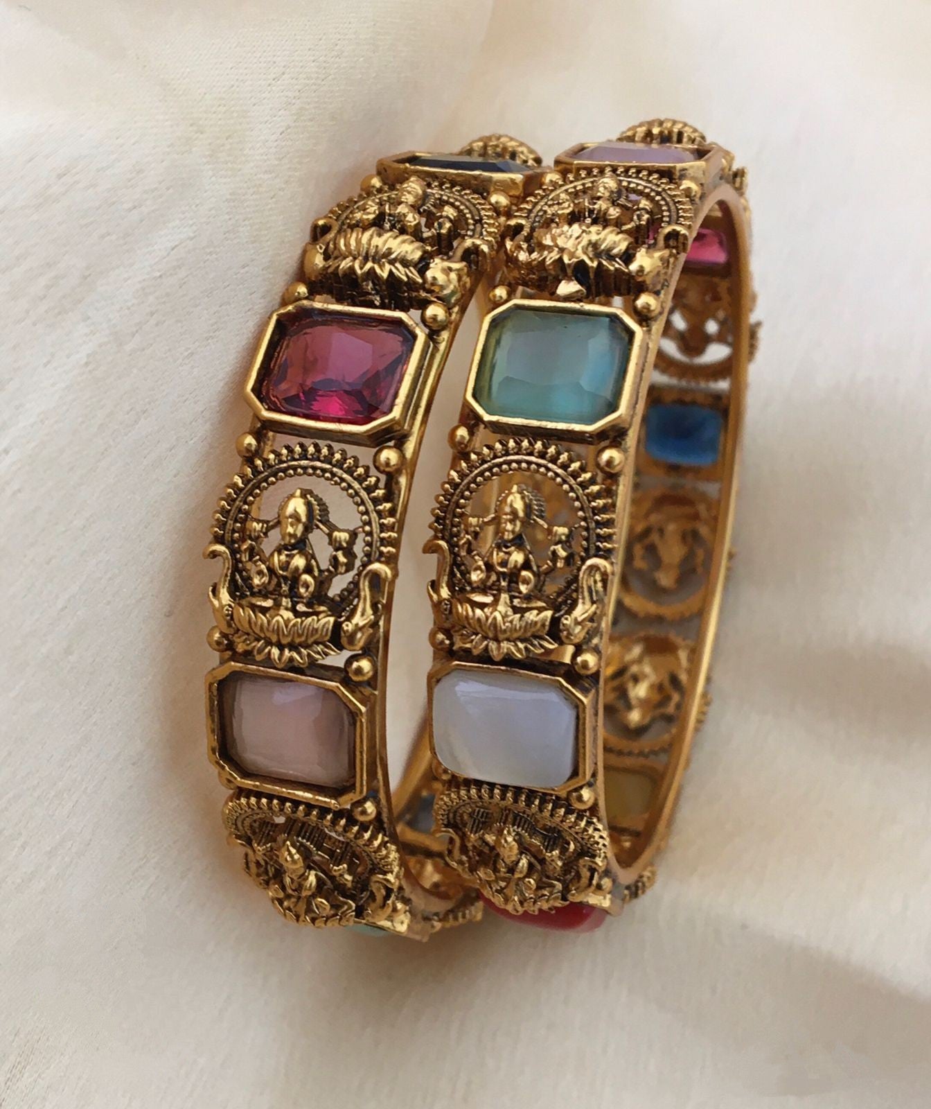 Bangle Antique TE1304