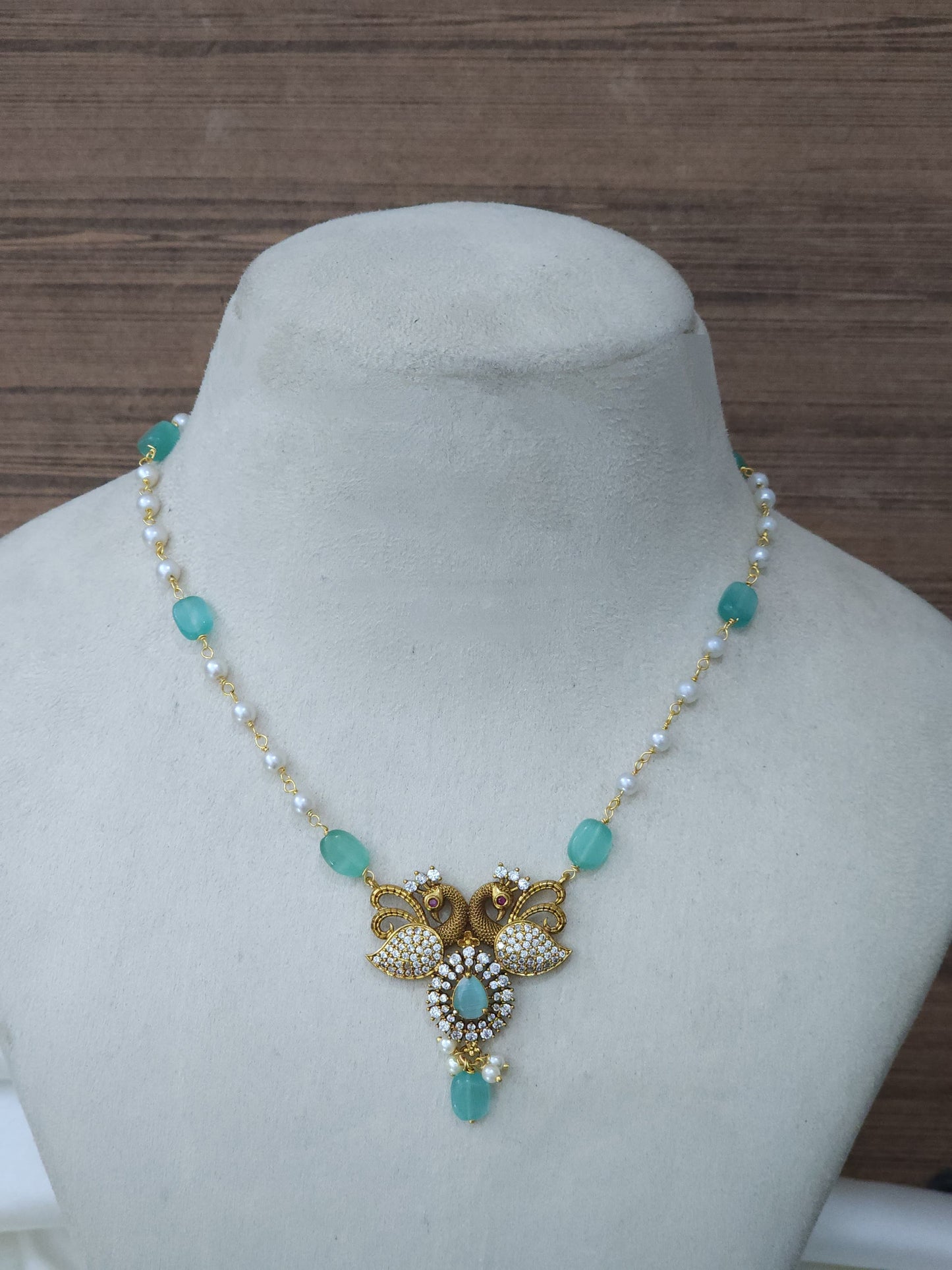 Peacock Pendant Necklace-TE1556