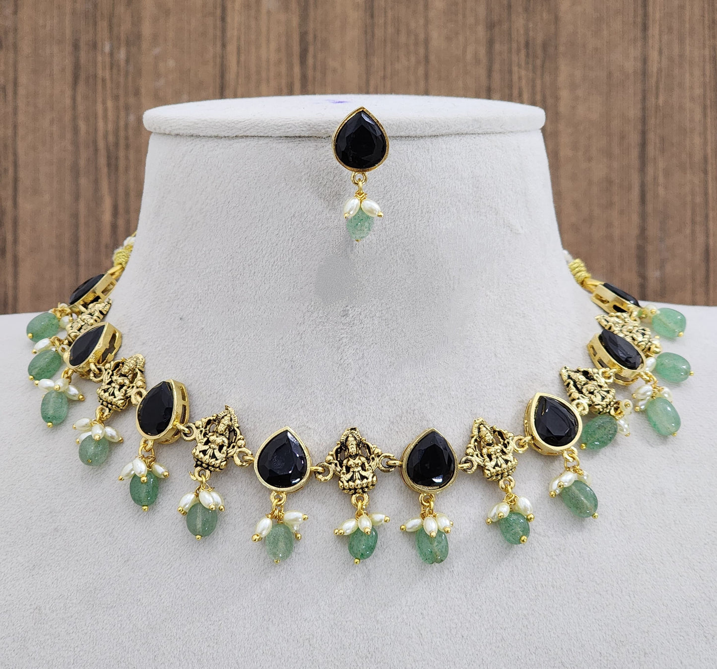 Lakshmi Devi Necklace-TE1282