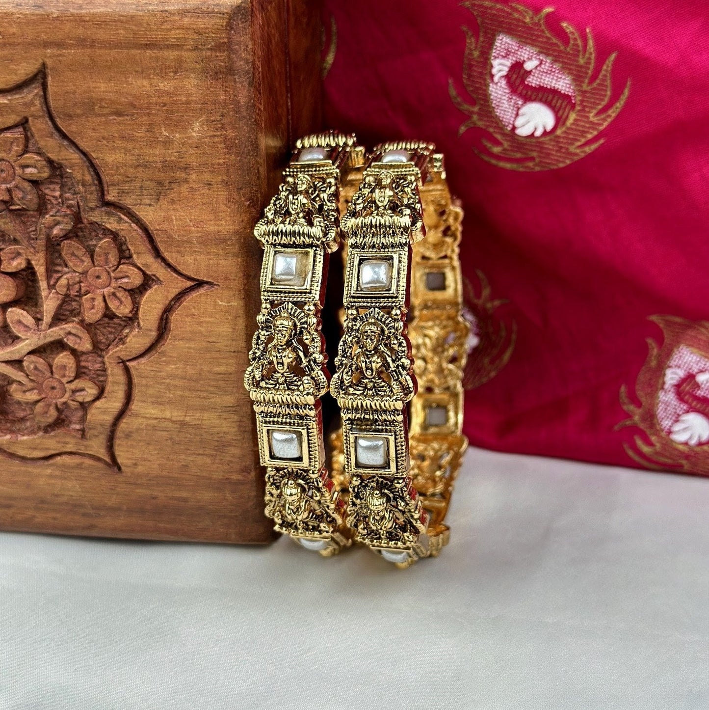 Lekshmi Devi Bangles