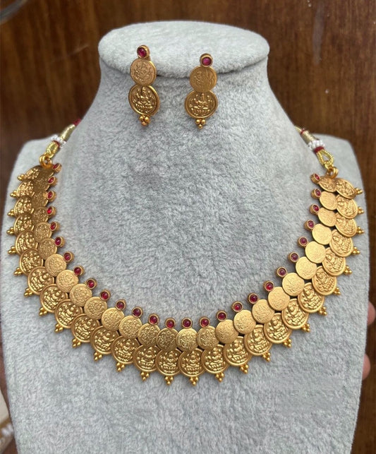 Kashi Necklace Onam Collections
