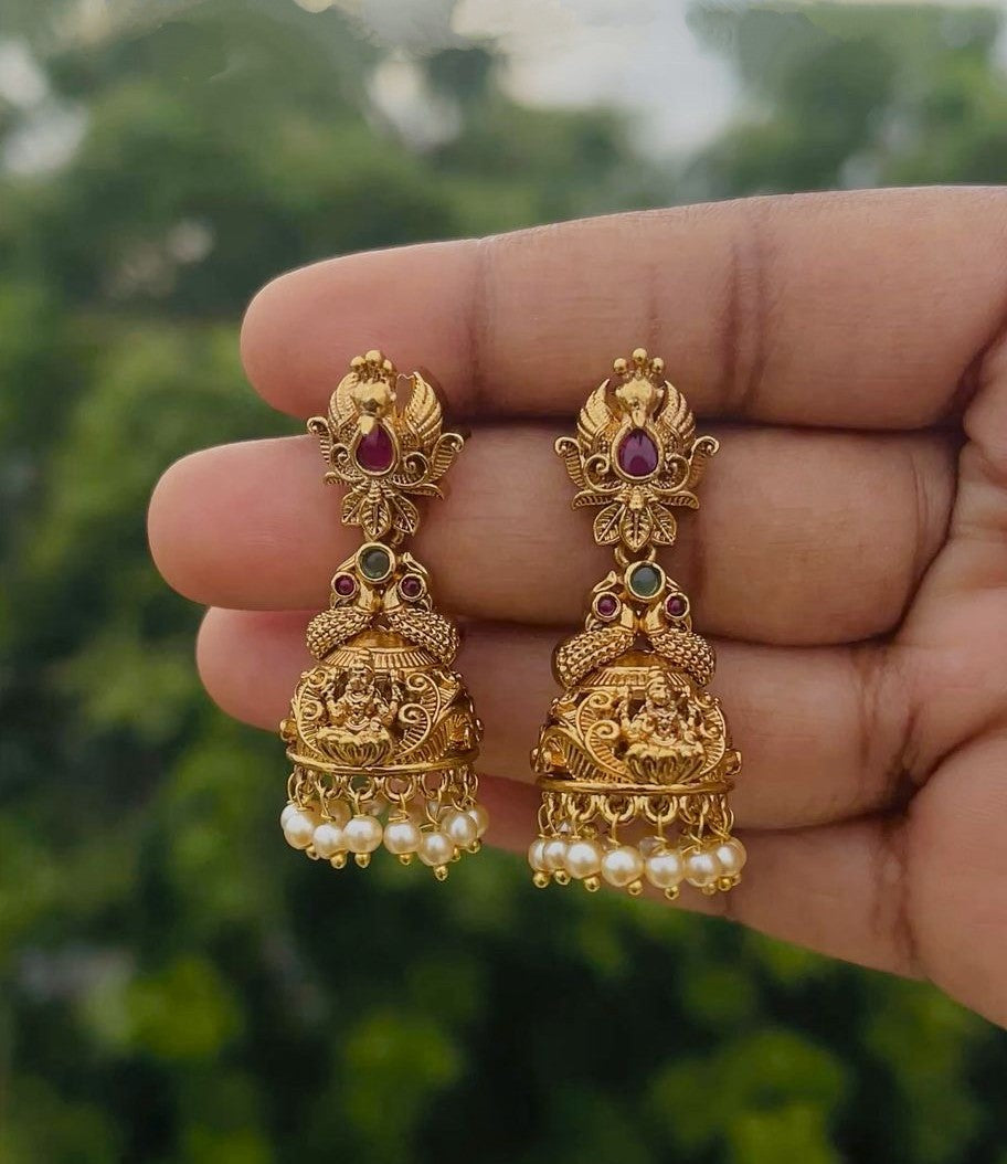 Lekshmi Devi Jhumka