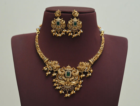 Antique Neckset