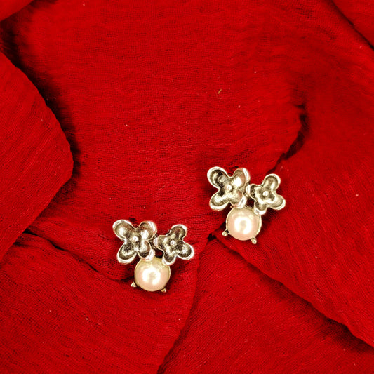 Sterling Silver Flower Studs-TE124