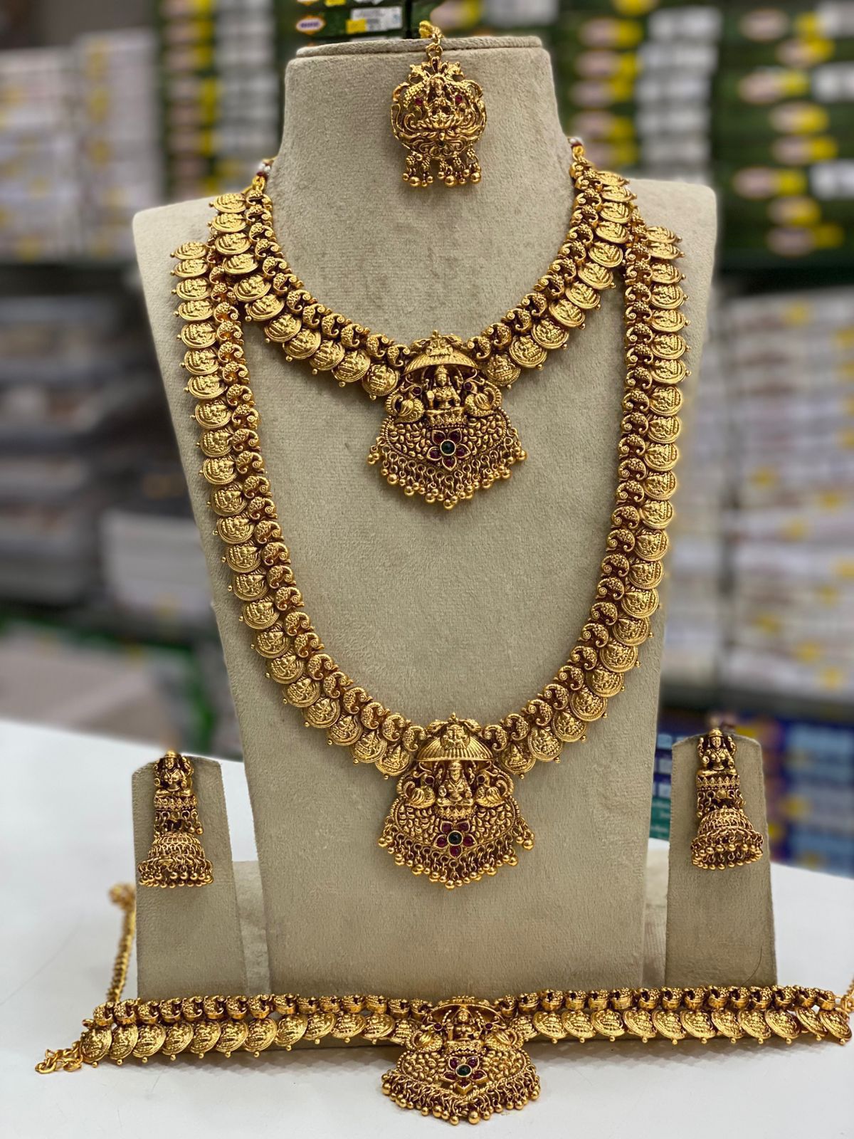 Bridal set