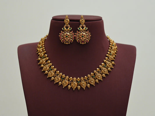 Antique Neckset