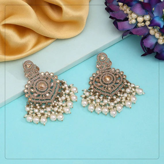 White Colour Kundan Earrings