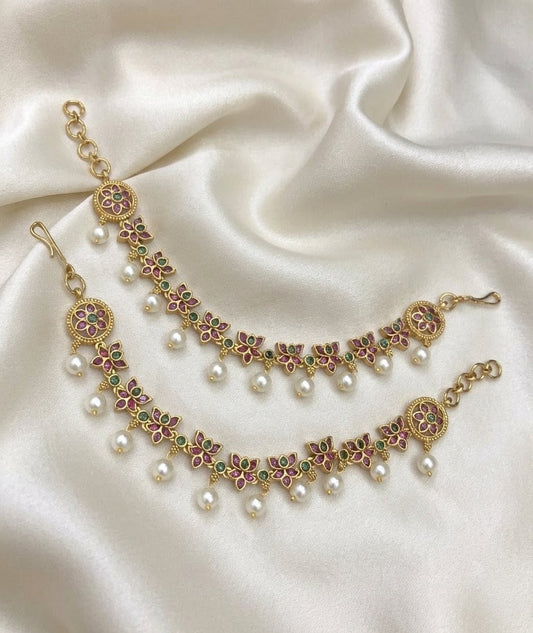 Kempu Stone Ear Chain