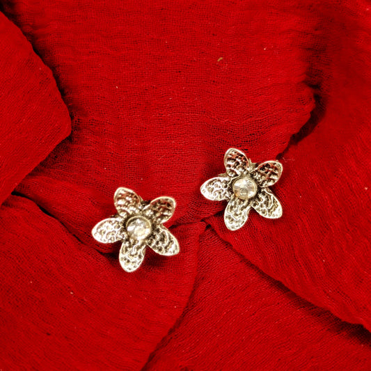 Sterling Silver Flower-Shaped Studs-TE126