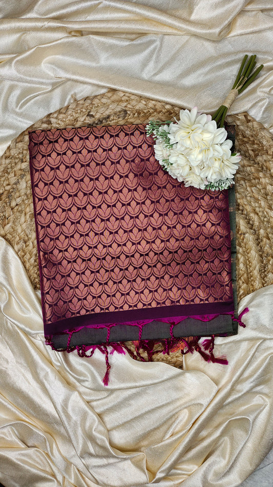 Varda Soft silk saree