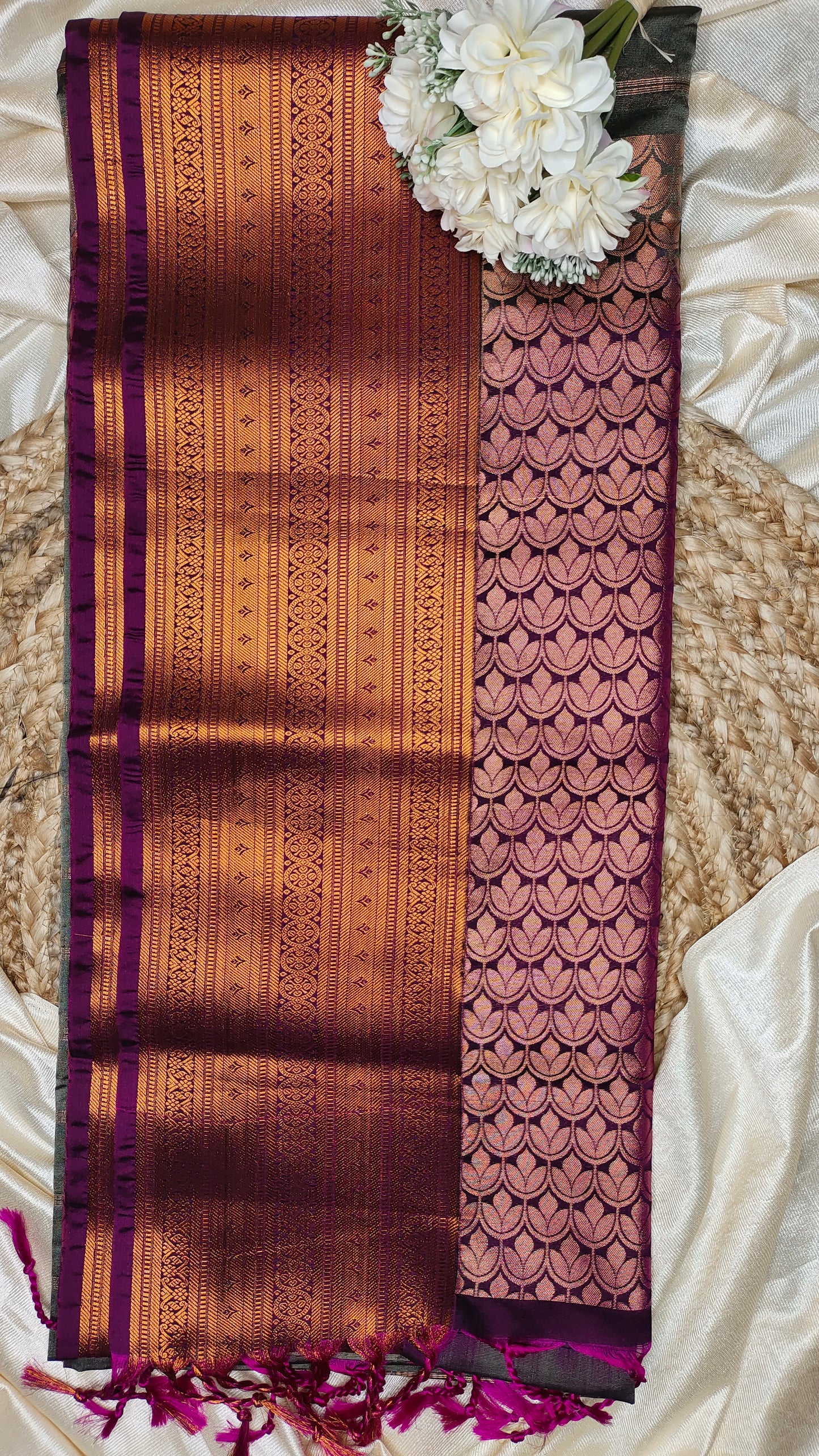 Varda Soft silk saree