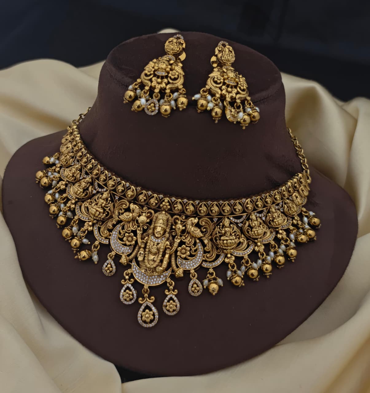 Venkatesha Bridal Necklace
