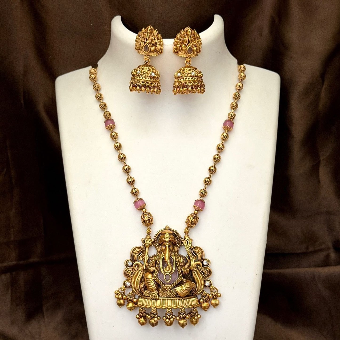 Lord Ganapati Pendant Haram