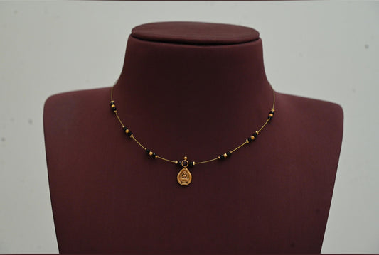 Beautiful Invisible Black Beads Chain-TE1480