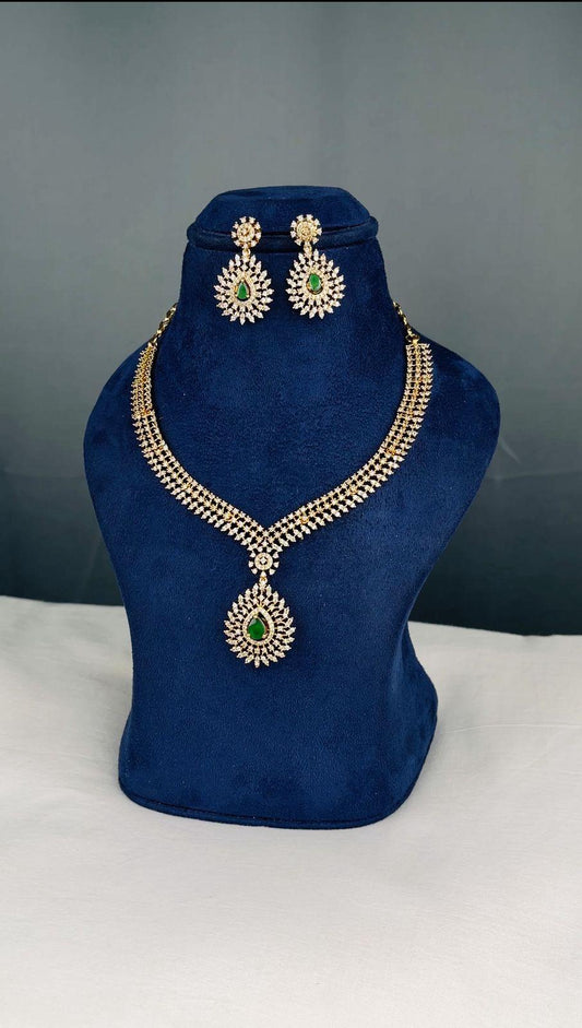Changeable necklace set